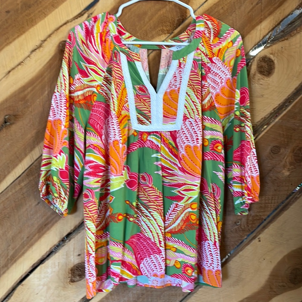 Crown & Ivy Blouse